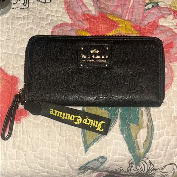 Juicy Couture Black Embossed Wallet - Picture 1 of 9